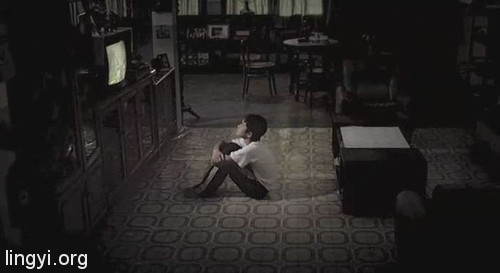 超级惊悚的灵异事件:和我一起看电视的“爷爷”