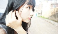 【亲身经历的灵异事件】房间越来越复杂的墙和关不上的灯 求解…