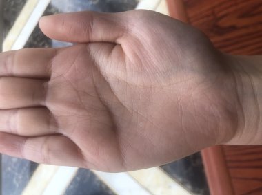 🈶️真正的大师吗?能看手相那种急急急