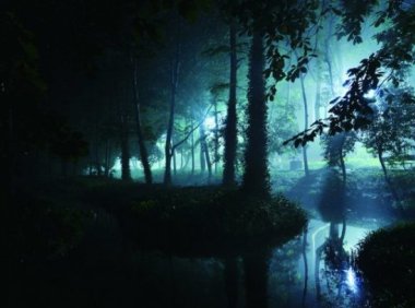 上学的奇异经历3:夜遇鬼撞墙